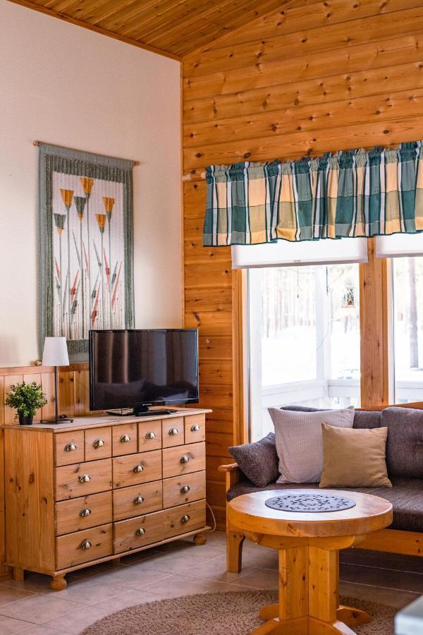 Petaejaekylae Villa Куусамо Екстериор снимка