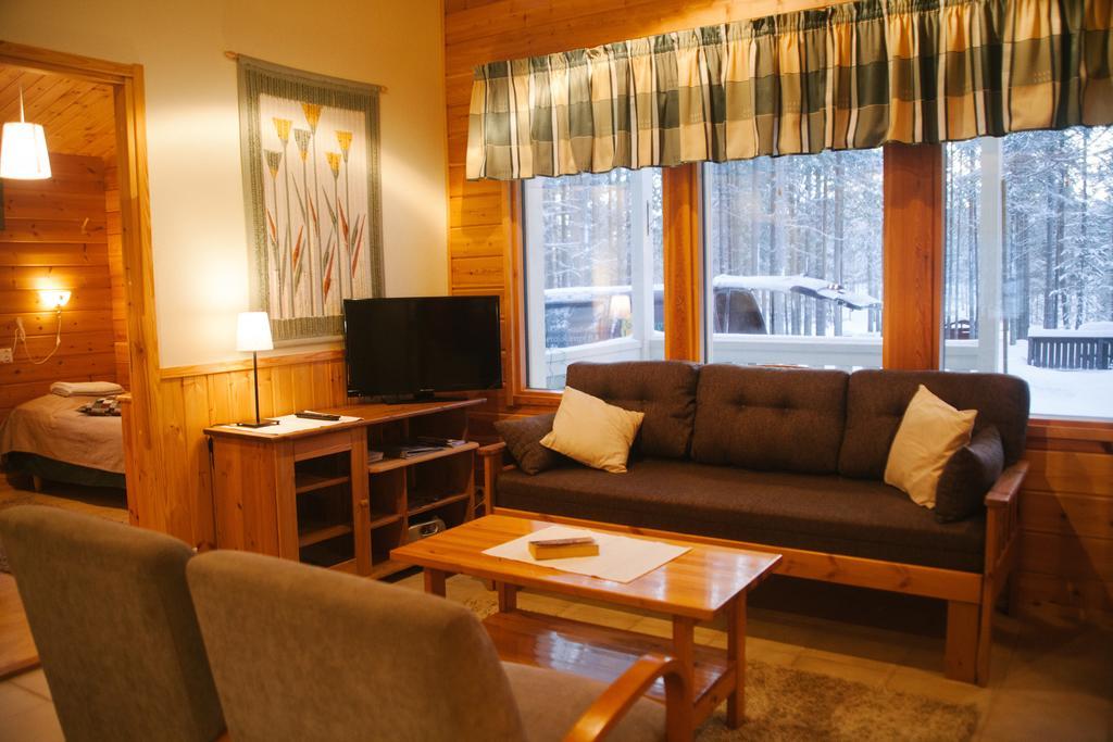 Petaejaekylae Villa Куусамо Екстериор снимка